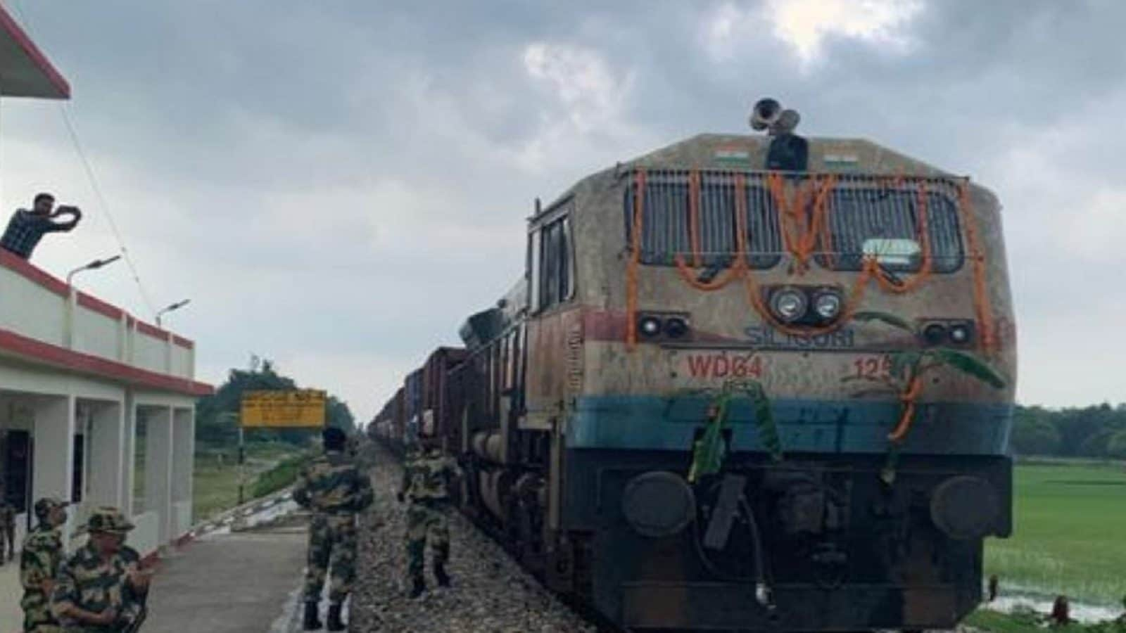 India Bangladesh Train